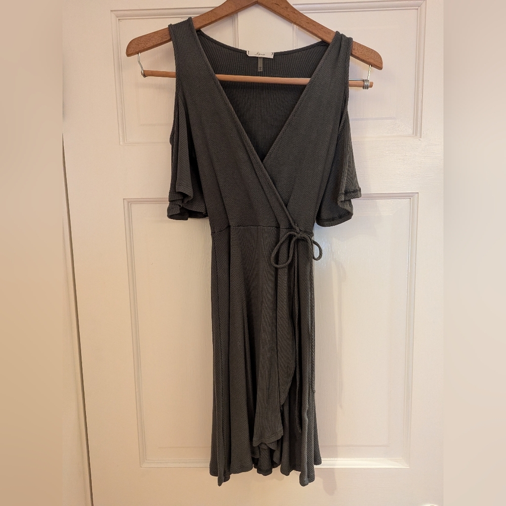XS womens dress, olive green. Soprano